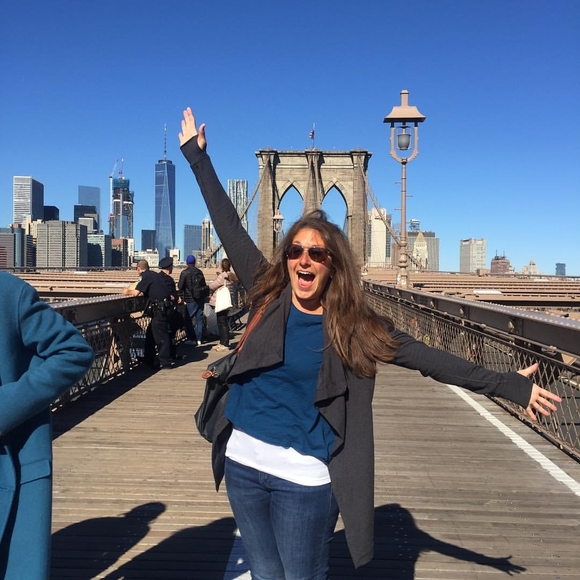 Meet your Posher, Janine - Picture 1 of 1